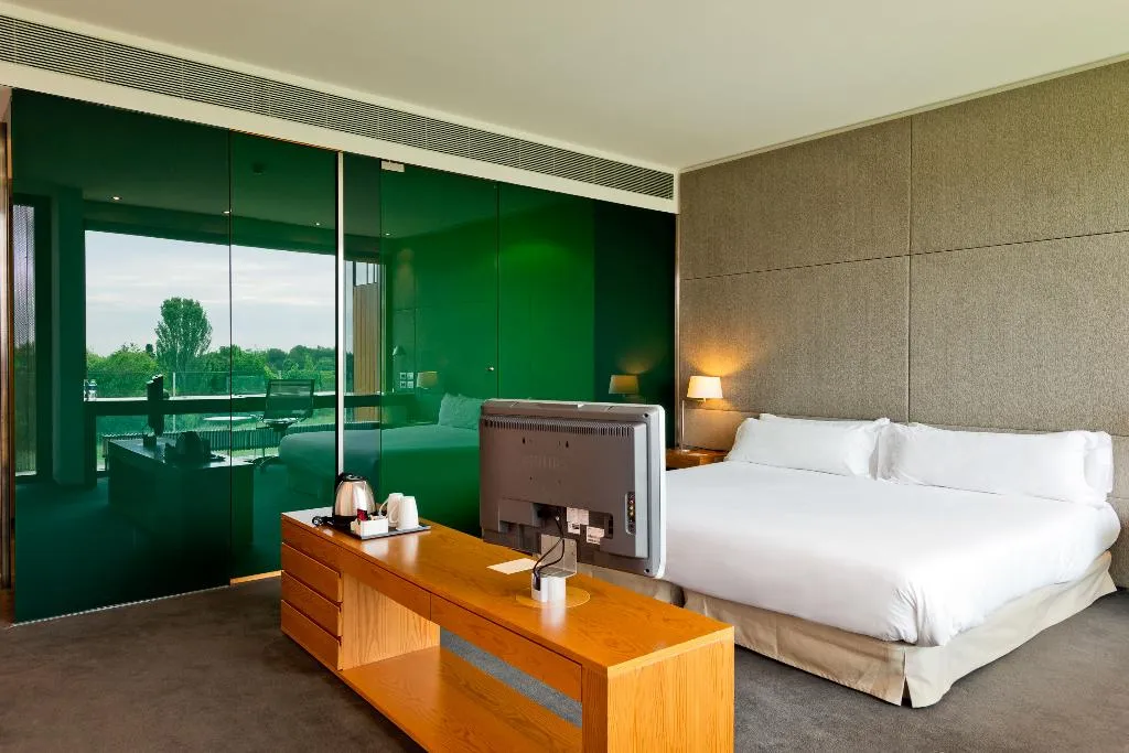 DOUBLE DELUXE SUPERIOR Room, La Mola & Conference Center, Barcelona