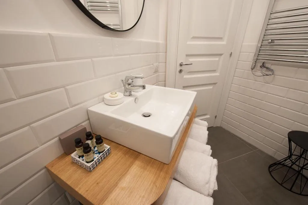 DOUBLE SUPERIOR QUEEN BED Room, Santa Chiara Boutique Hotel, Naples
