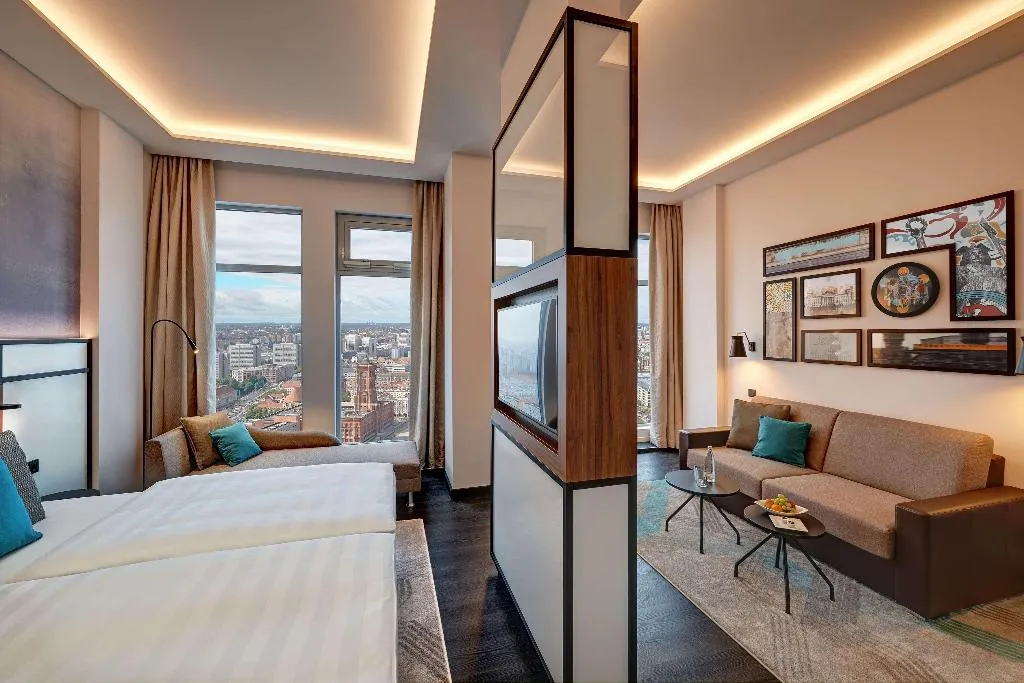 Room, Park Inn by Radisson Berlin Alexanderplatz, Berlin