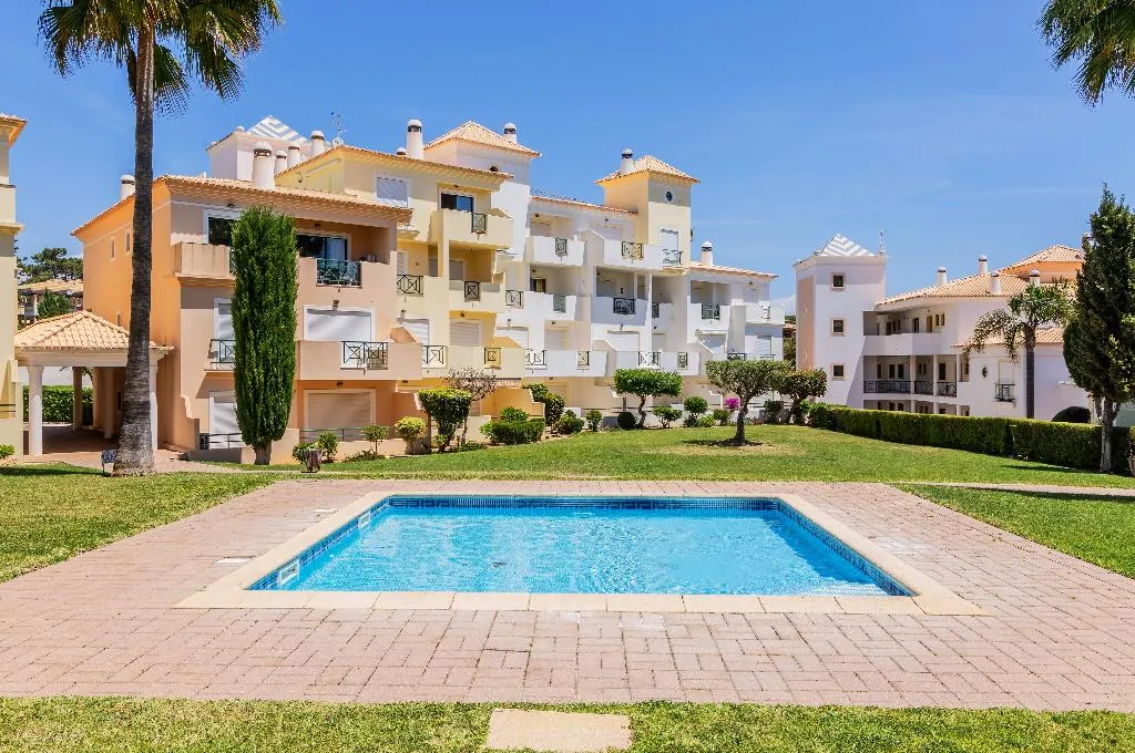 Pool, Jardins Santa Eulalia by Garvetur, Algarve