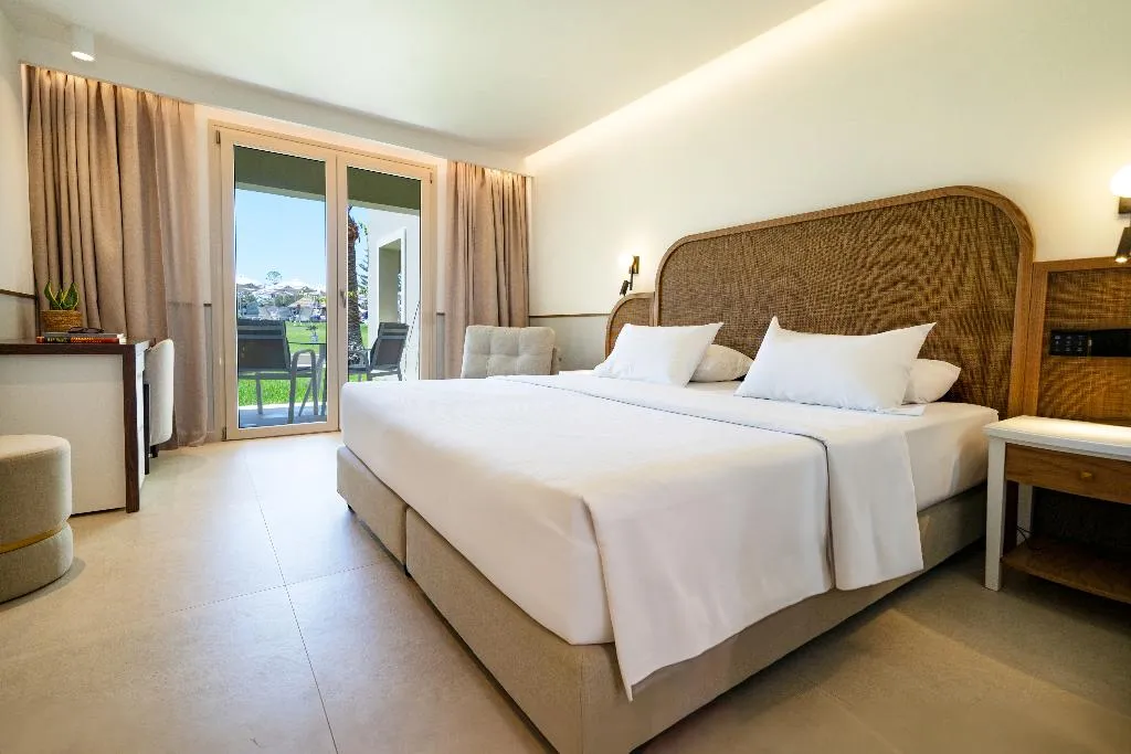 BUNGALOW GARDEN VIEW Room, Iberostar Selection Creta Marine, Crete