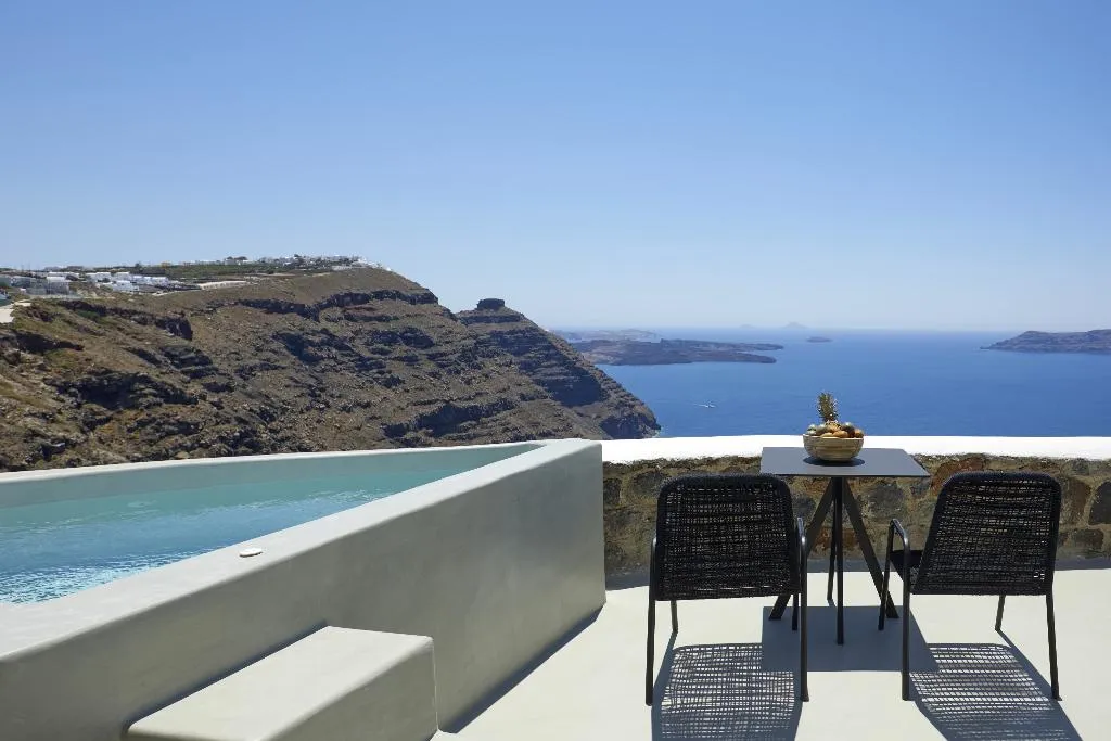 VILLA GRAND Room, Santorini Princess Spa Hotel, Santorini