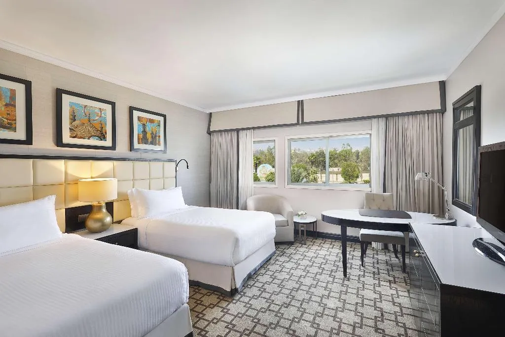 TWIN GUEST ROOM Room, Hilton Cairo Heliopolis, Cairo