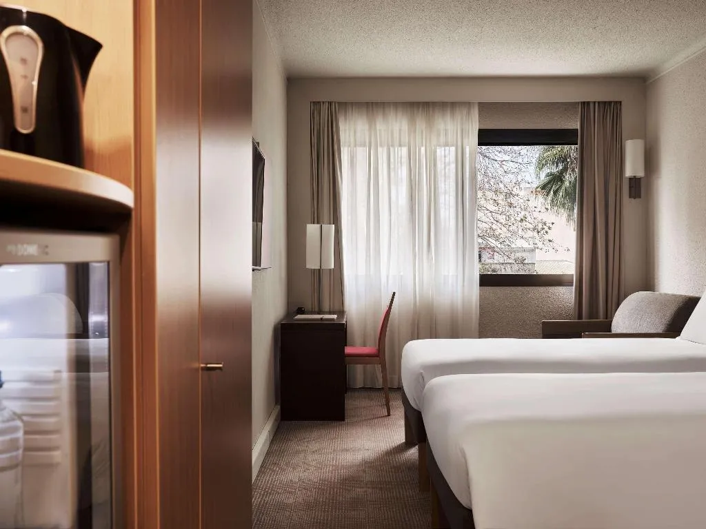 Double or Twin STANDARD Room, Novotel Athenes, Athens