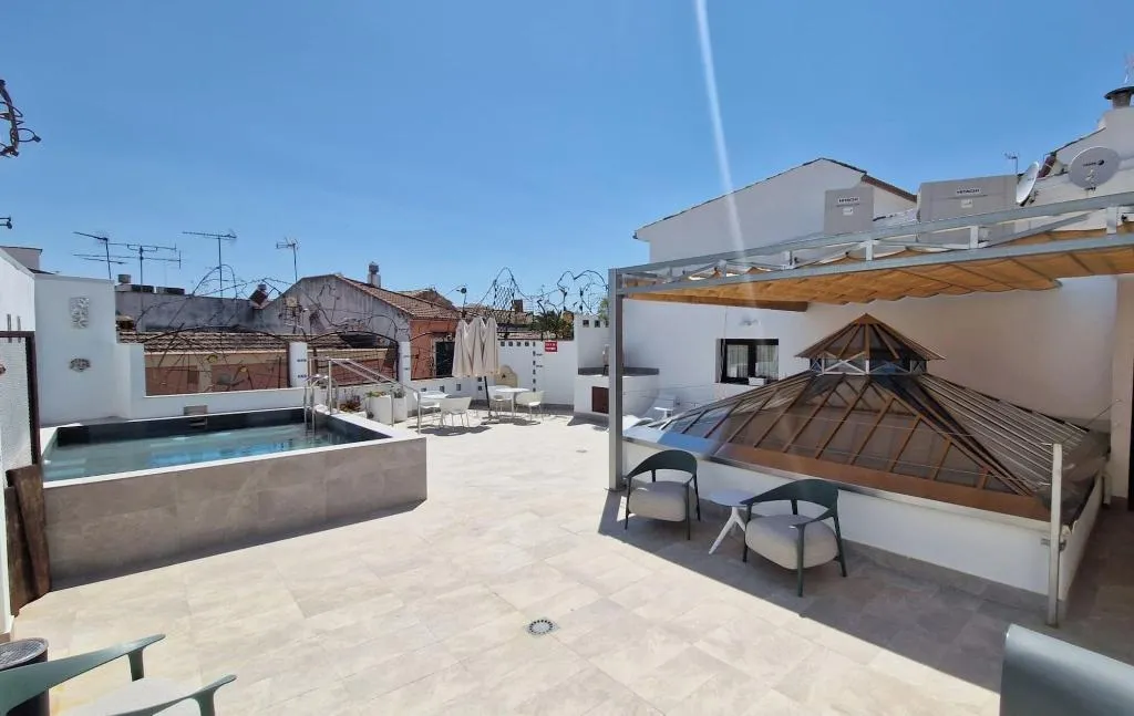 Sports and Entertainment, Hotel Oleum Parking Gratuito Reserva Previa, Andalucia