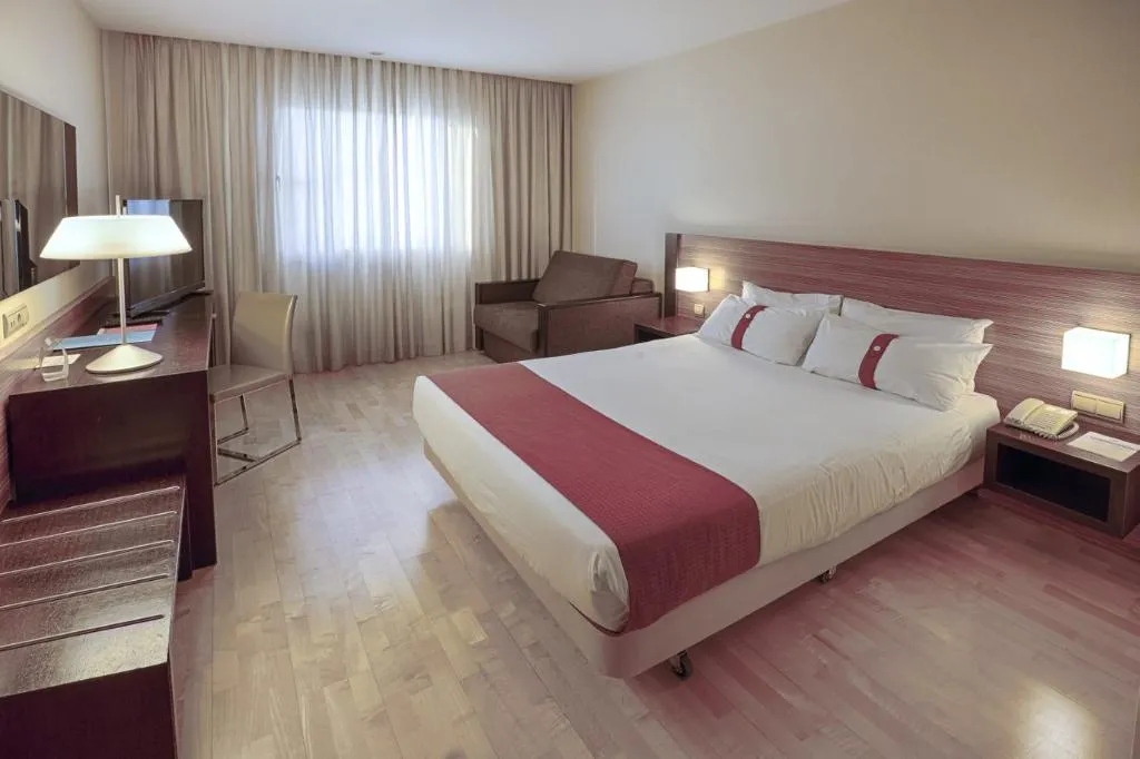 TRIPLE STANDARD Room, Port Elche, Costa Blanca