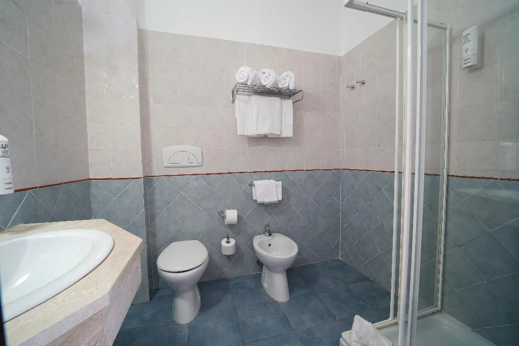 QUADRUPLE CLASSIC Room, Cala della Torre, Olbia