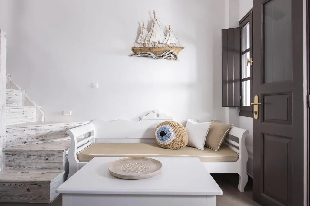 Room, Caldera Memories, Santorini