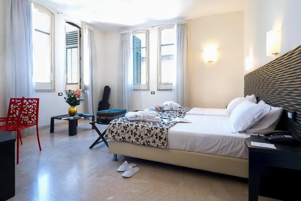 DOUBLE SINGLE USE SUPERIOR Room, Garibaldi, Palermo