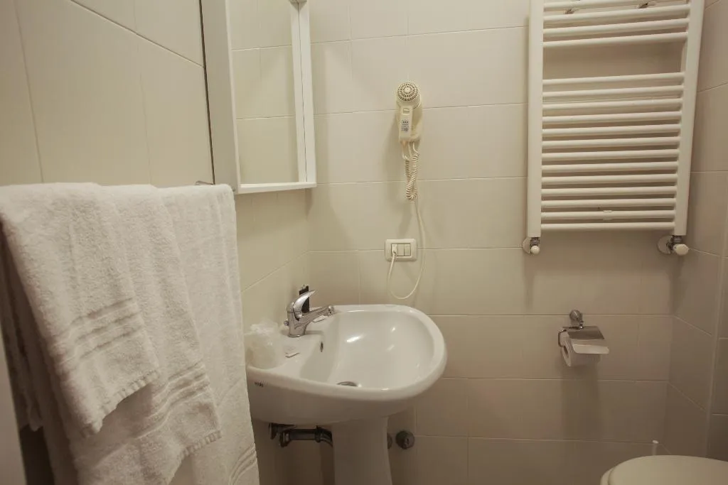 TRIPLE STANDARD Room, Hotel Di Porta Romana, Milan
