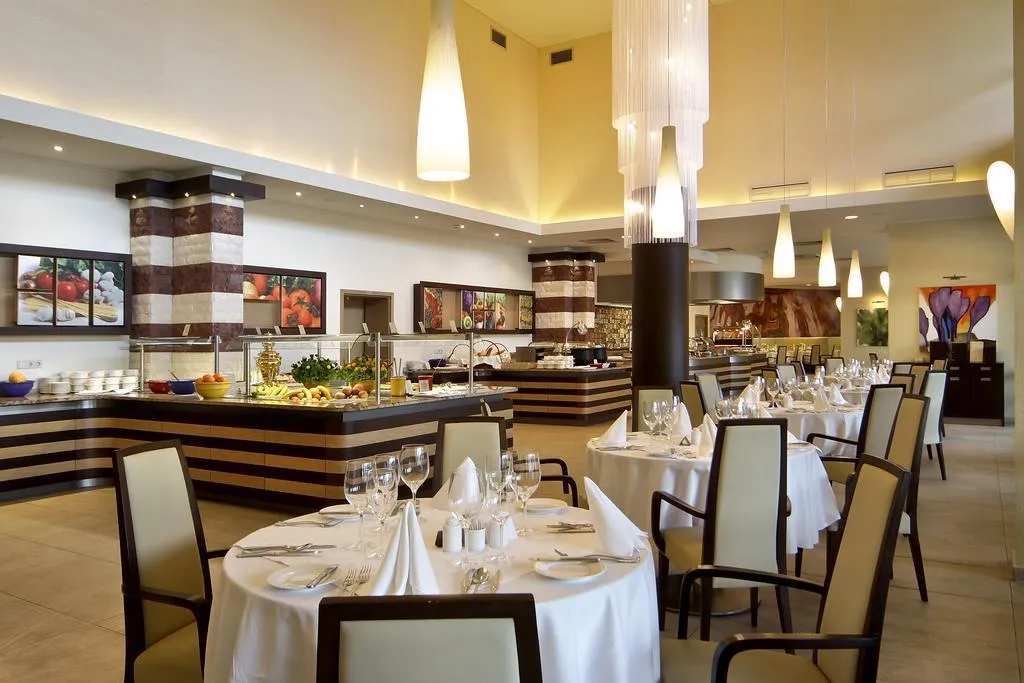 Restaurant, Flamingo Grand Hotel & SPA, Varna