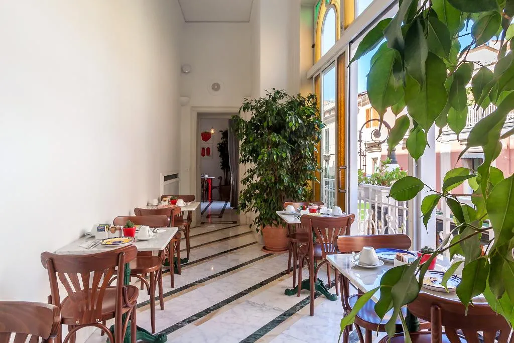 Restaurant, Palazzo Starace, Naples