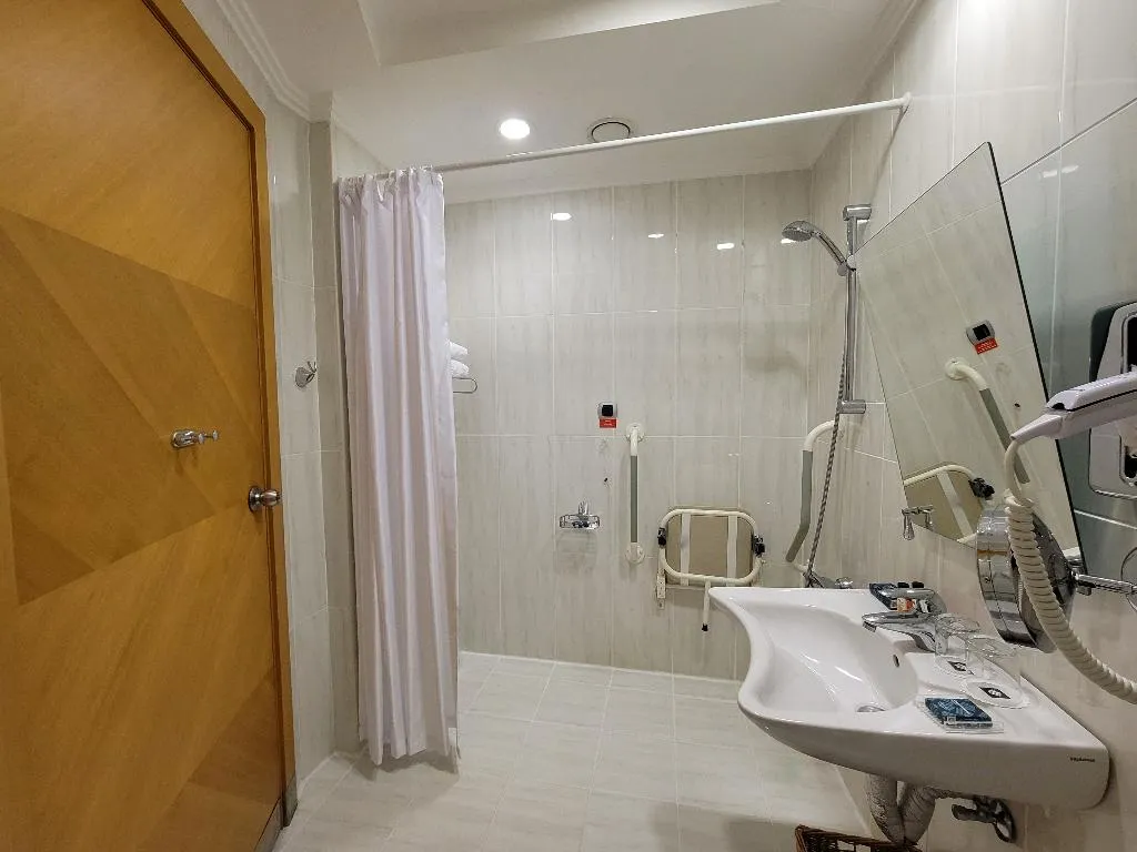 Room WITH VIEWS Room, Wyndham Grand Izmir Ozdilek Thermal & Spa, Izmir