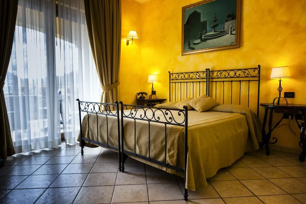 Room, Villa Angela, Taormina