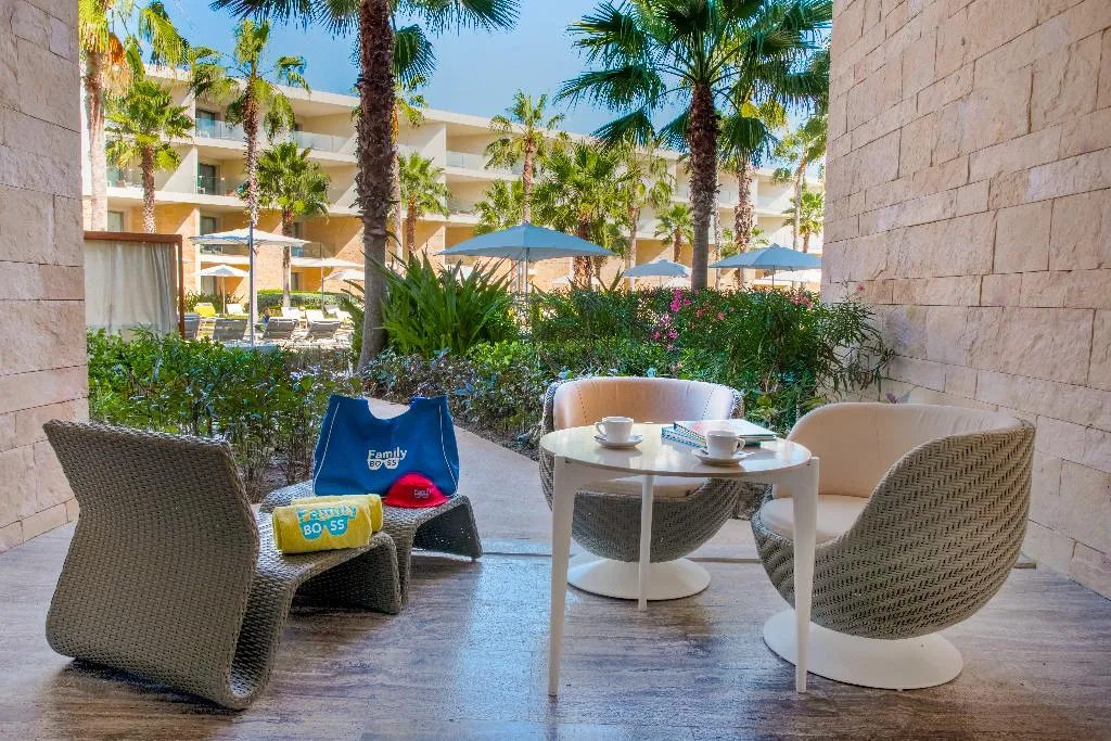FAMILY ROOM CAPACITY 4 Room, Family Selection at Grand Palladium Costa Mujeres, Cancun Area