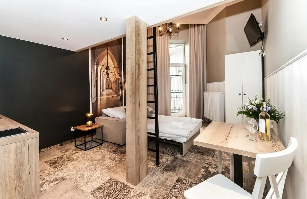 Room, Apartamenty L5, Krakow