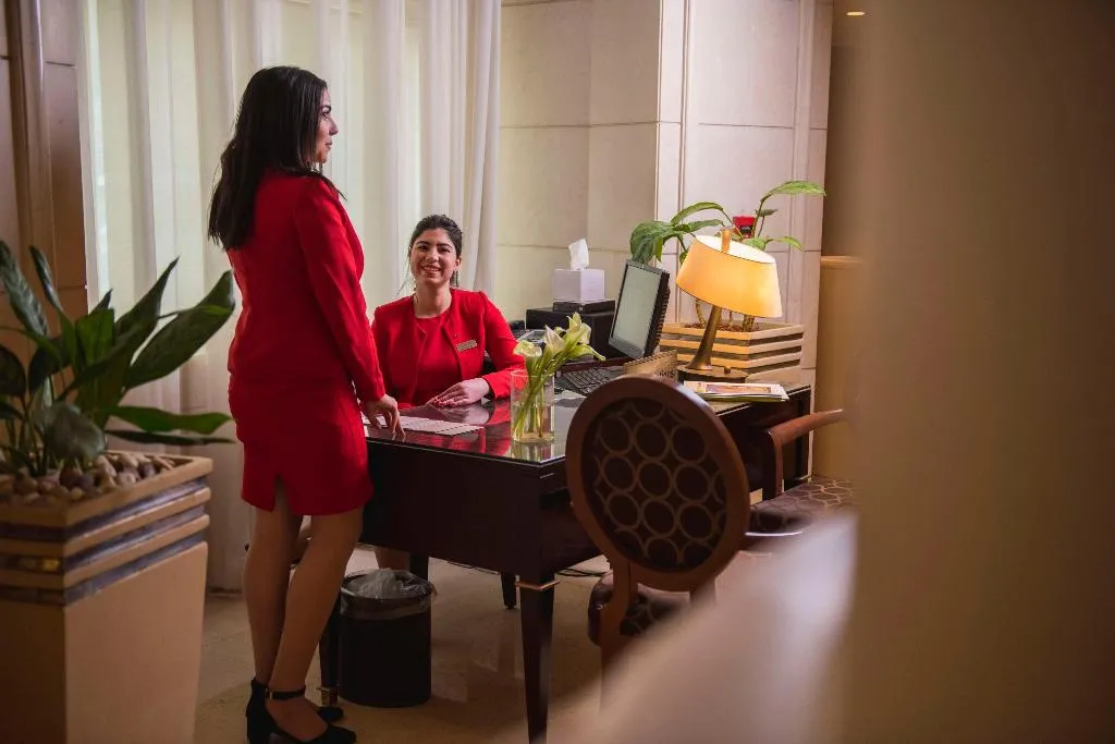 Lobby, Kempinski Nile Hotel Garden City Cairo, Cairo