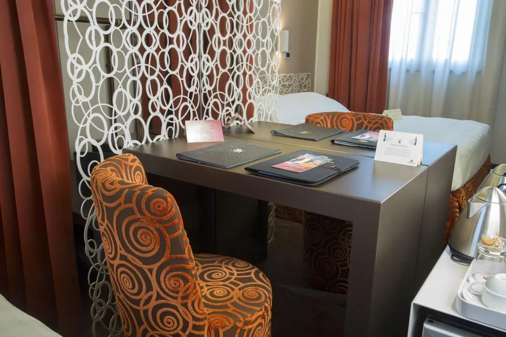 SINGLE SUPERIOR Room, Hotel Berna, Milan