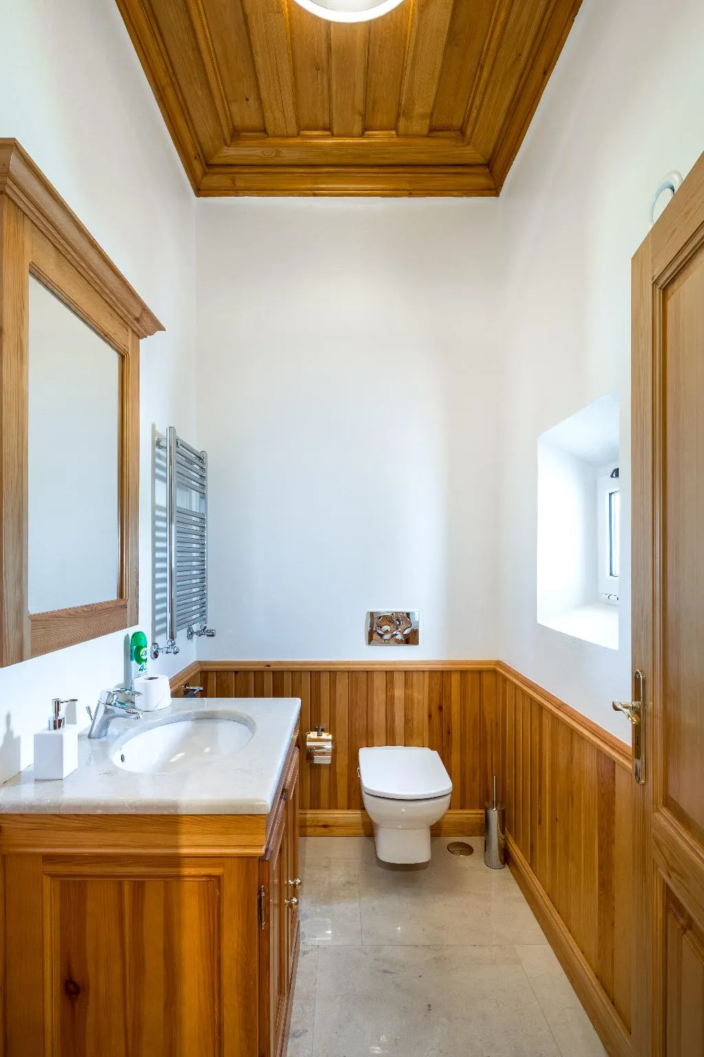VILLA SEVEN BEDROOMS WITH PRIVATE POOL Room, Shantivillas, Algarve