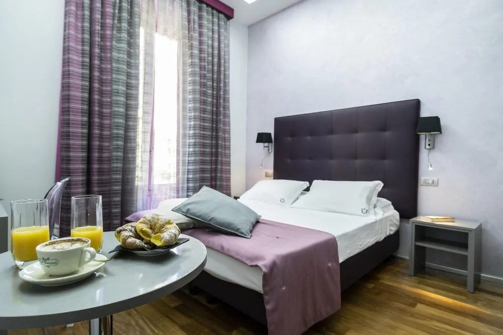 Room, Le Camere dei Conti, Florence