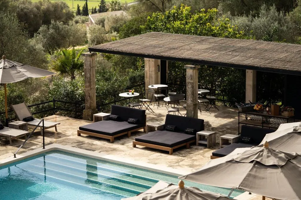 Sports and Entertainment, Finca Serena, Majorca