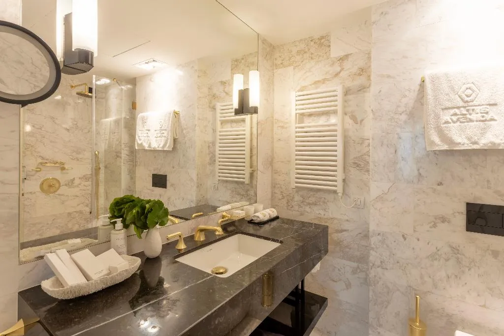 SUITE CLASSIC Room, Altis Avenida, member Preferred Hotels & Resorts, Lisbon