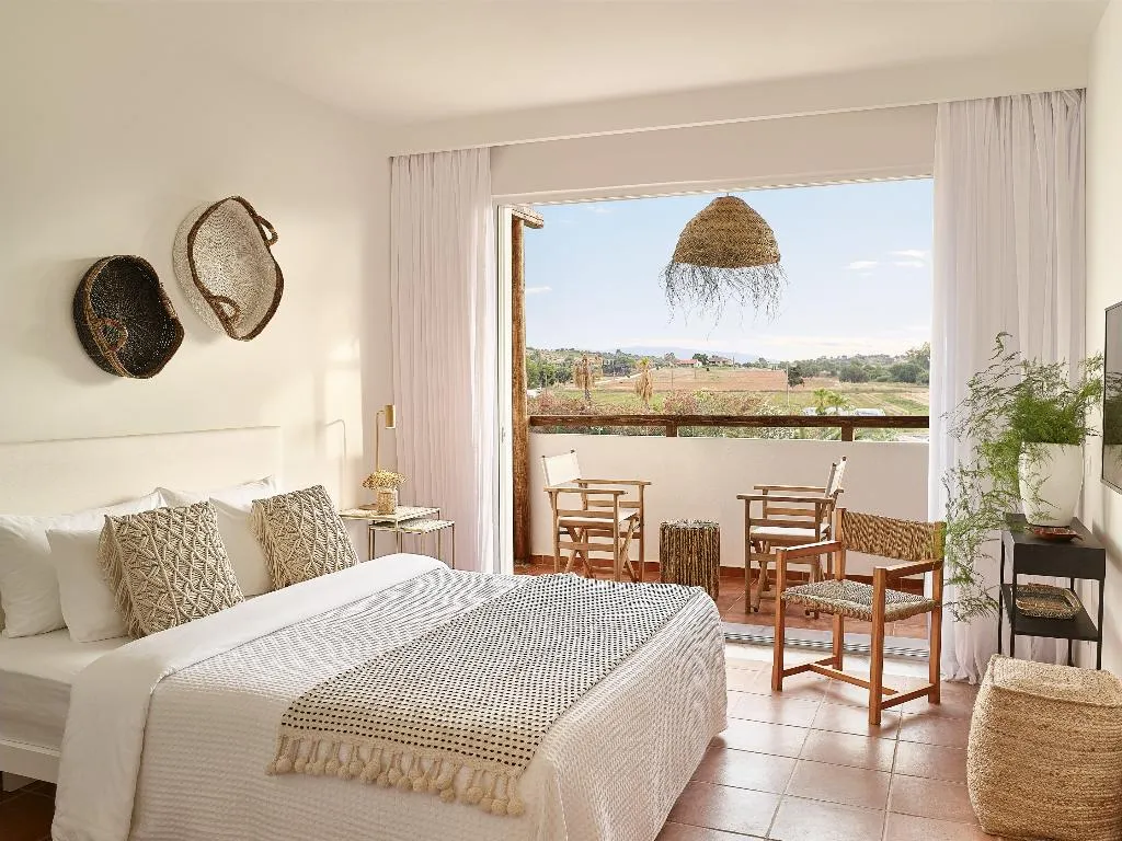 Double or Twin GARDEN VIEW Room, Grecotel Casa Marron, Athens