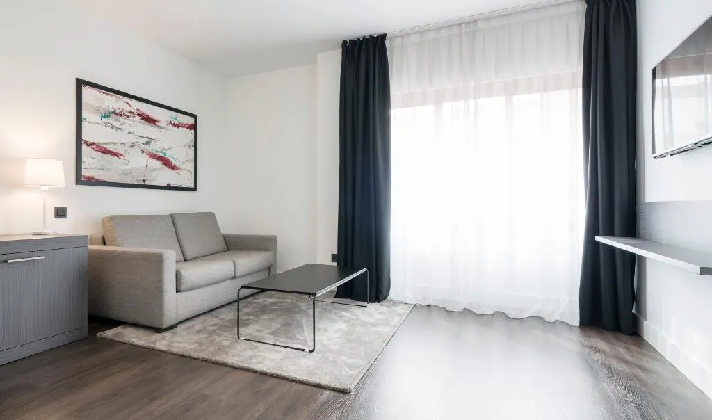 DOUBLE PREMIER Room, Ilunion Suites Madrid, Madrid