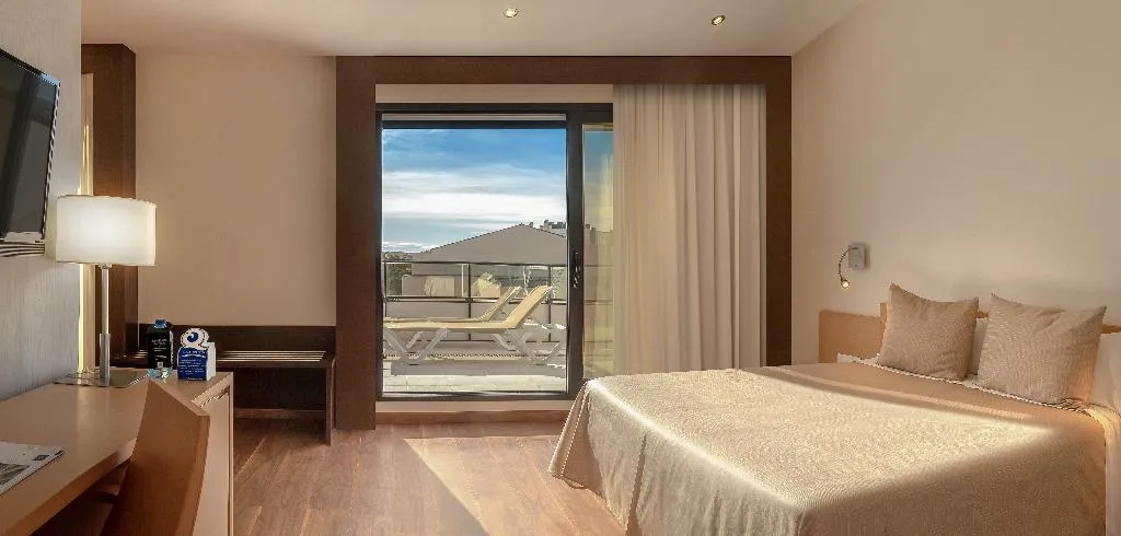 JUNIOR SUITE STANDARD Room, RH Don Carlos, Valencia