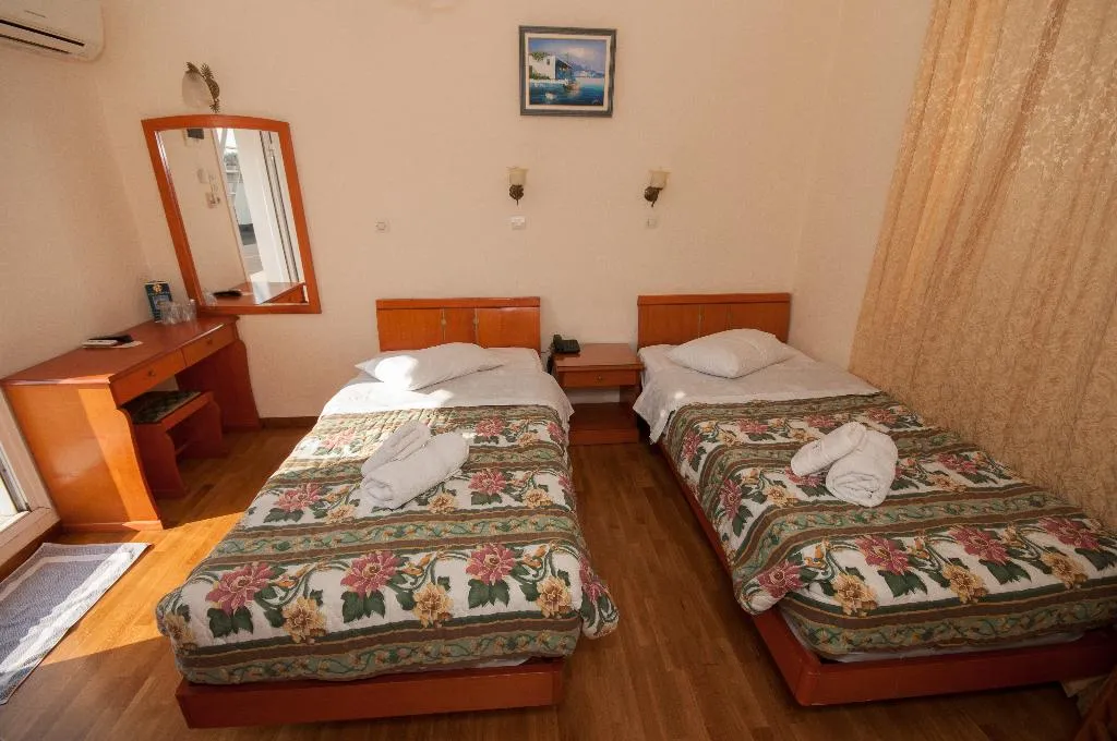 Double or Twin STANDARD Room, Cecil hotel, Athens