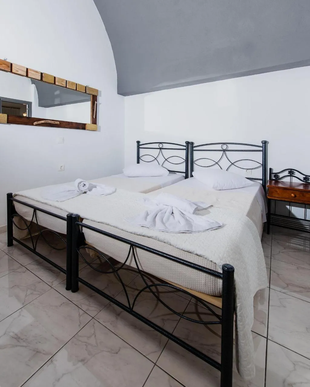 Room, Villa Toula, Santorini