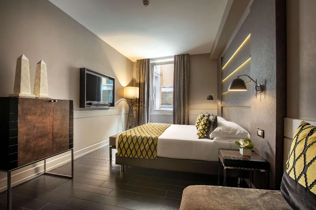 Room, The Style, Rome