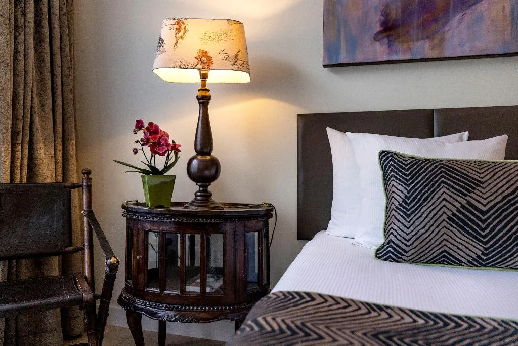 TRIPLE STANDARD Room, Hotel Jupiter, Amsterdam