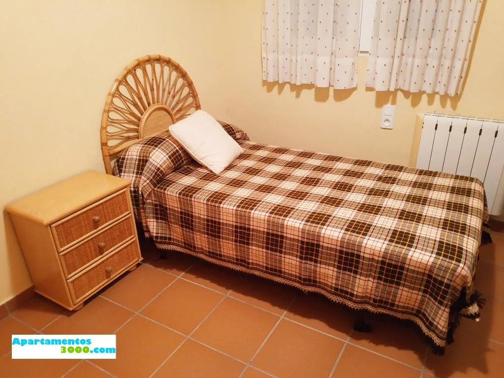 APARTMENT CAPACITY 6 THREE BEDROOM Room, Apartamentos Canet de Berenguer 3000, Valencia