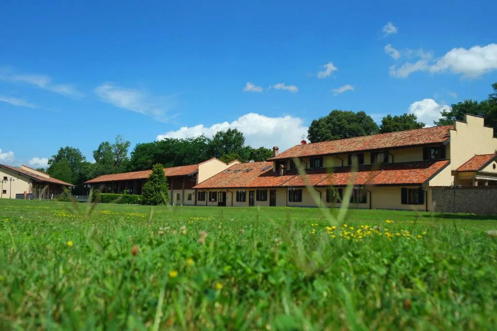 General view, Country Hotel Castelbarco, Milan
