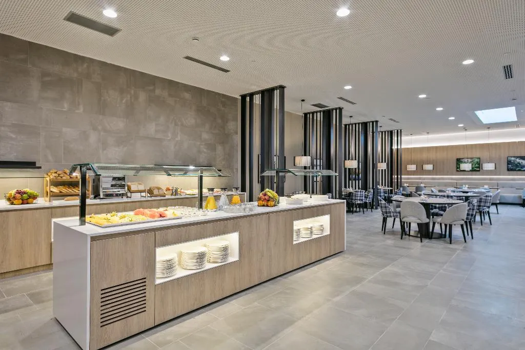 Restaurant, Hotel Acta Voraport, Barcelona