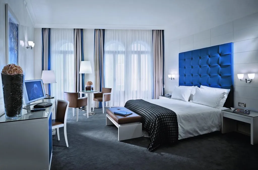 Double or Twin EXECUTIVE Room, Bonvecchiati Palace, Venice