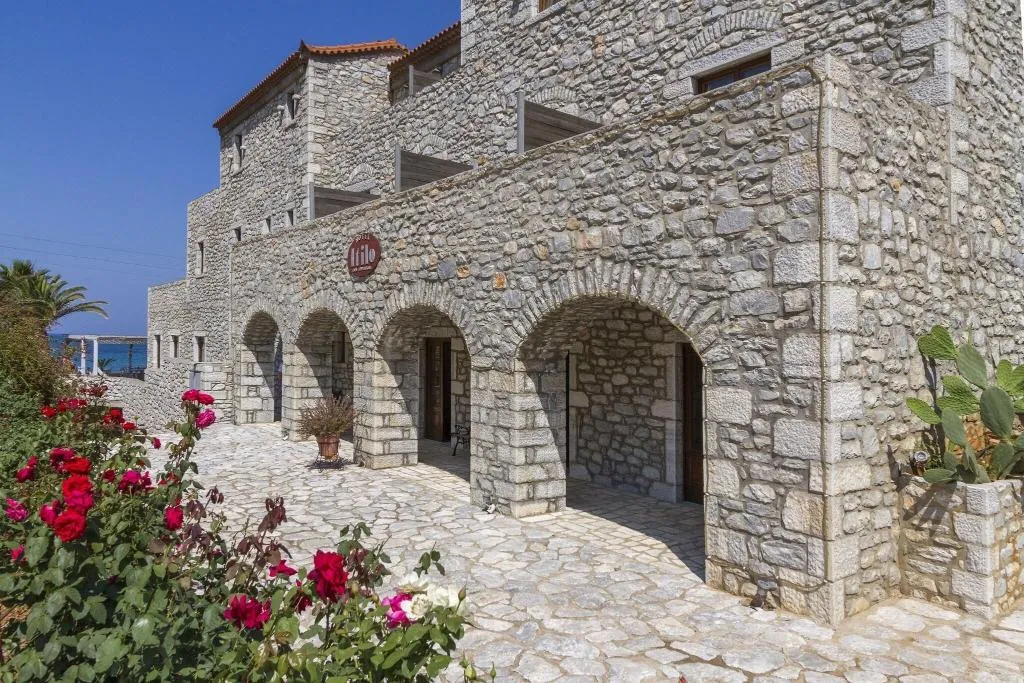 Terrace, Itilo Traditional Hotel, Kalamata