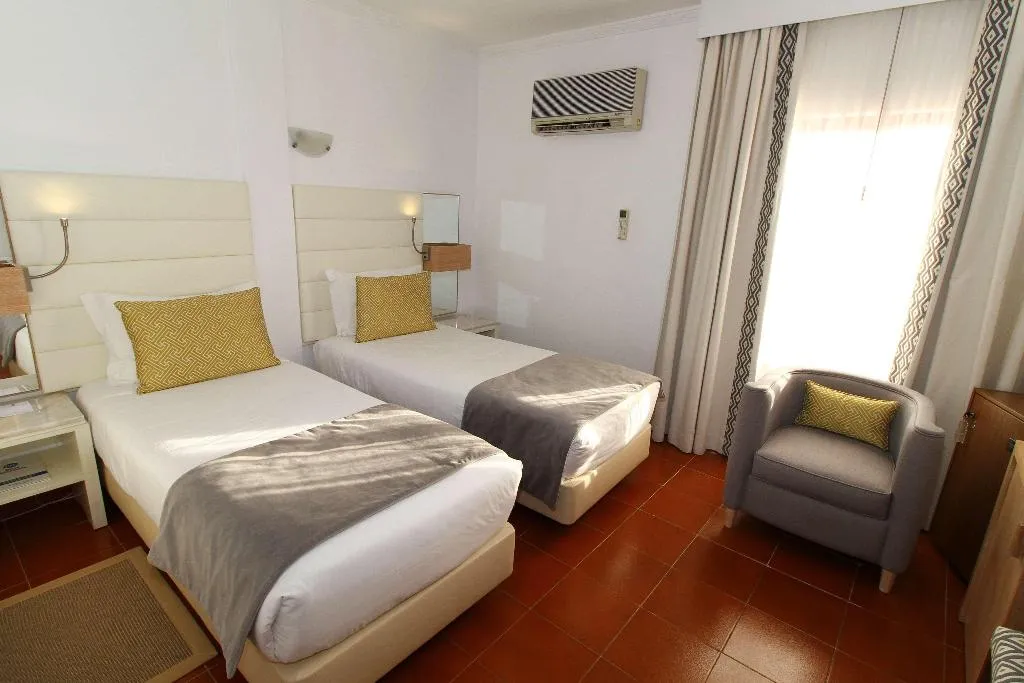 TWIN STANDARD Room, Best Western Hotel Dom Bernardo, Algarve