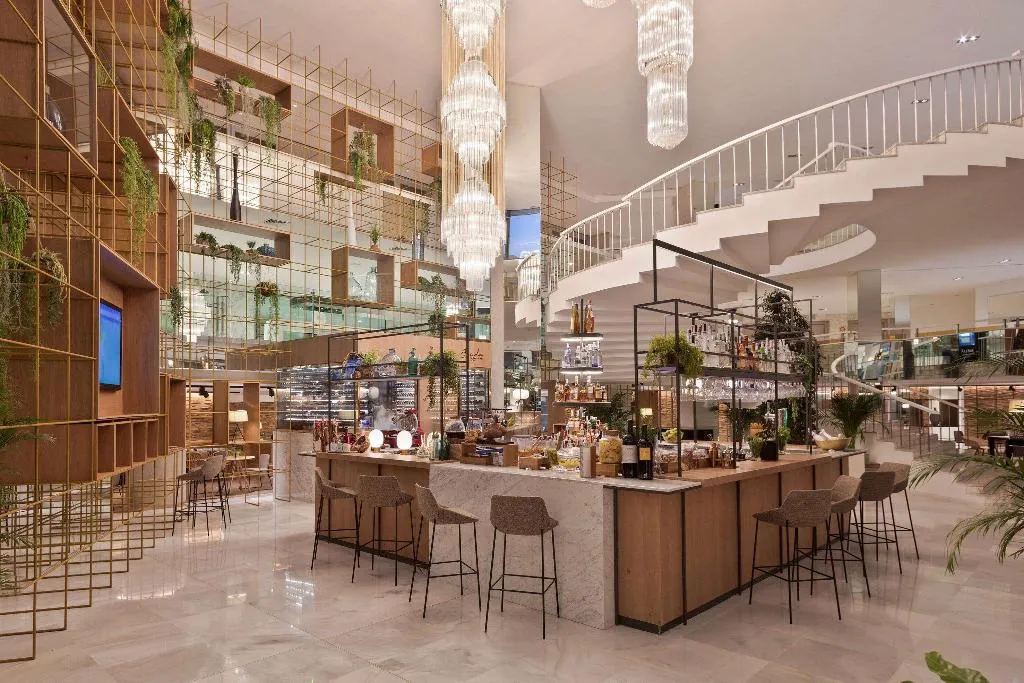 Restaurant, Melia Palma Marina, Majorca