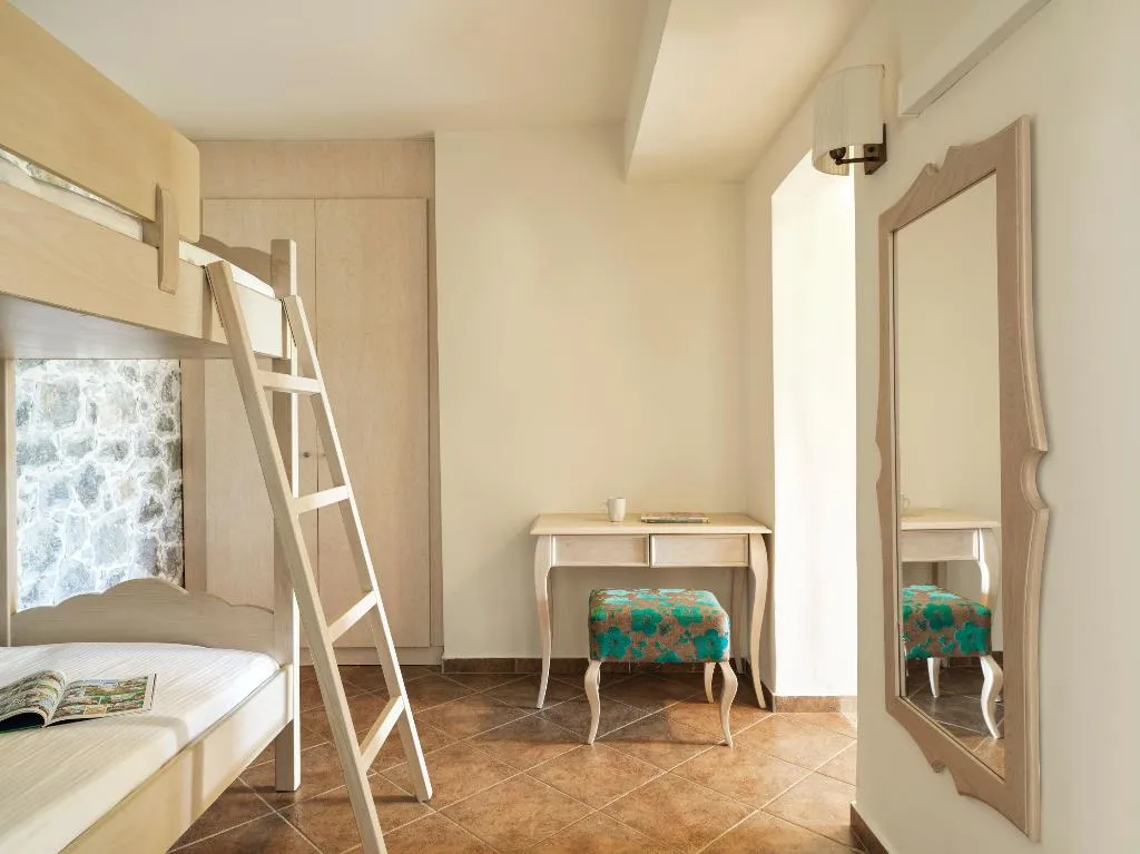 FAMILY ROOM CAPACITY 2 Room, Civitel Creta Beach, Crete