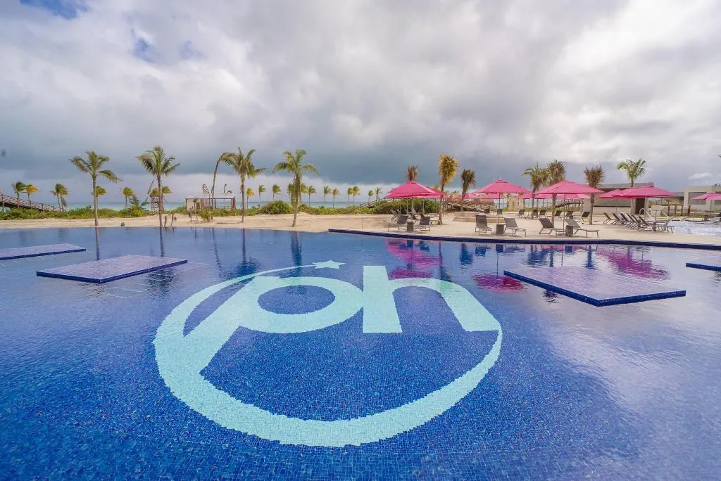 Pool, Planet Hollywood Adult Scene - All-Inclusive Resor, Cancun Area
