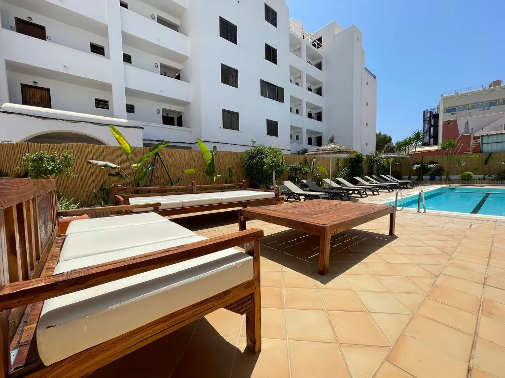 Terrace, Cel Blau Apartamentos, Ibiza