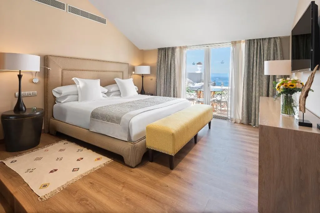 SUITE CAPACITY 1 Room, Bahia del Duque, Tenerife