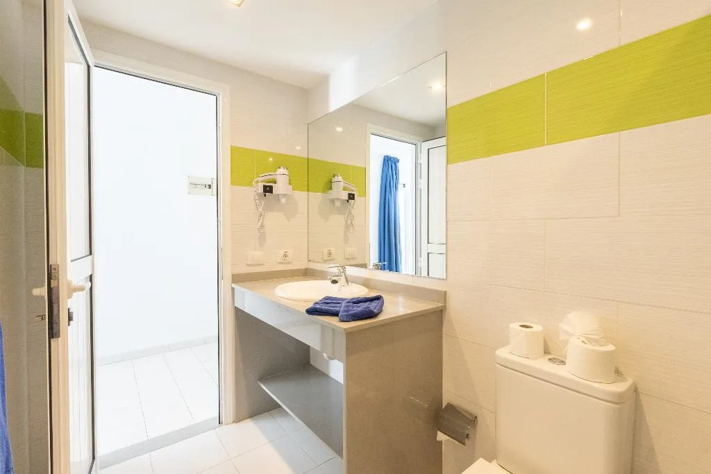 APARTMENT CAPACITY 4 ONE BEDROOM Room, Apartamentos Vista Mar - Select Adults (+16), Lanzarote