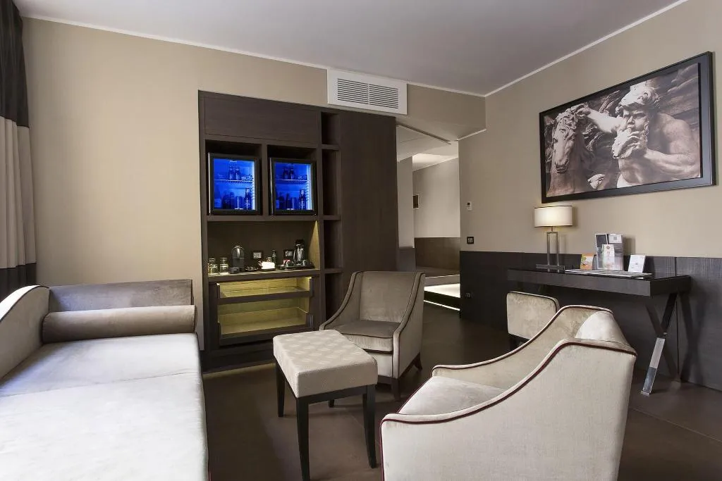 SUITE TWO KING BEDS Room, Rome Life, Rome