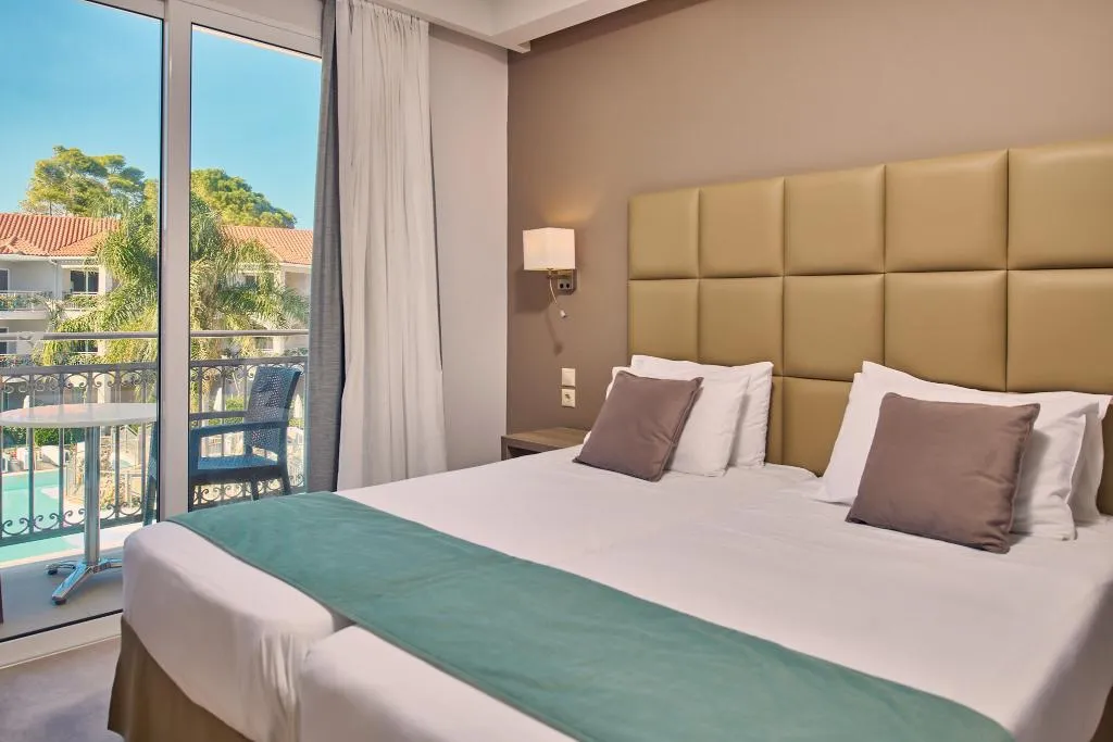 DOUBLE POOL VIEW Room, Tsilivi Beach, Zante