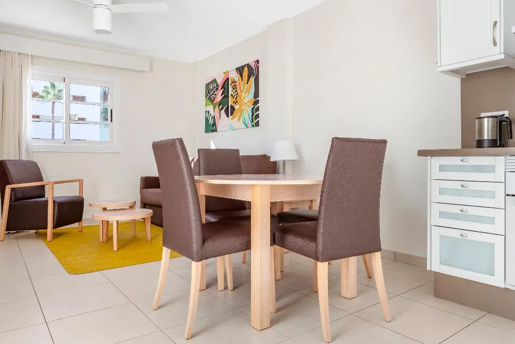 APARTMENT ONE BEDROOM Room, Hilton Vacation Sunset Harbour Club Tenerife, Tenerife