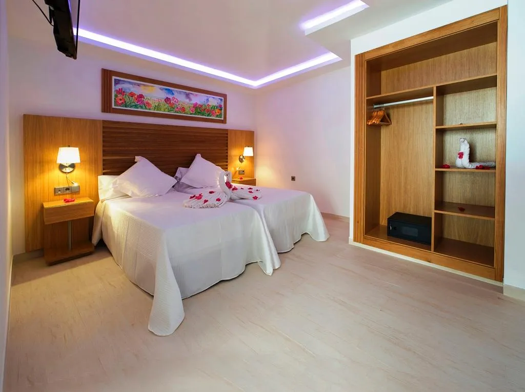 Room, My Way Luxury Ibiza Studios, Ibiza