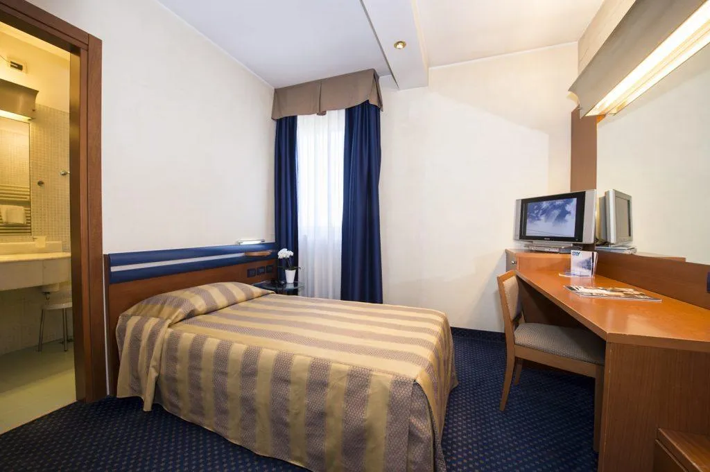 SINGLE STANDARD Room, Hotel Villa Giulietta, Venice